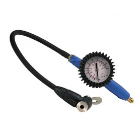 Tip Top Tyre Inflator Gauge and Avacs-Valve Connection